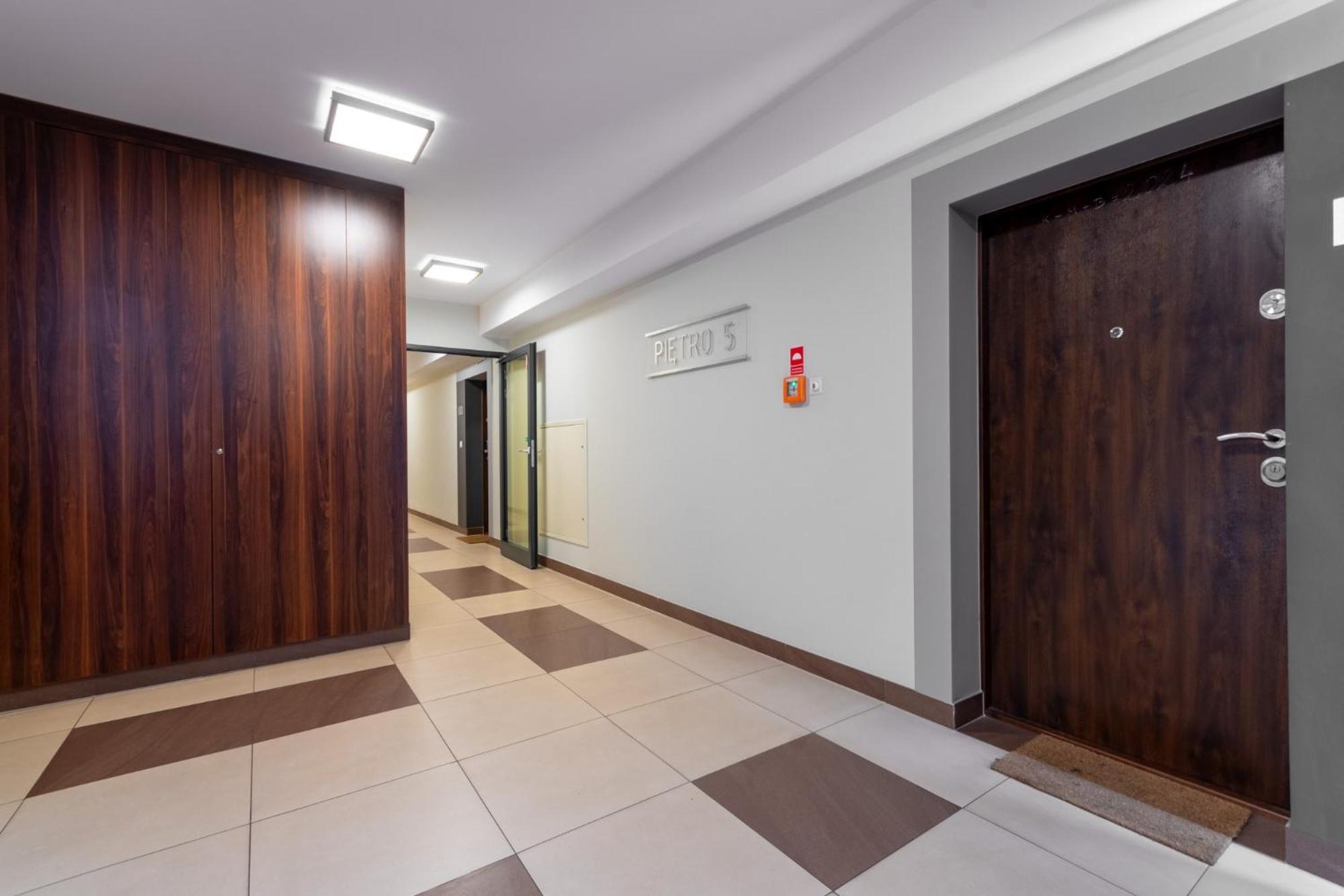 Paryski Zakatek Cosy Apartment Вроцлав Екстериор снимка