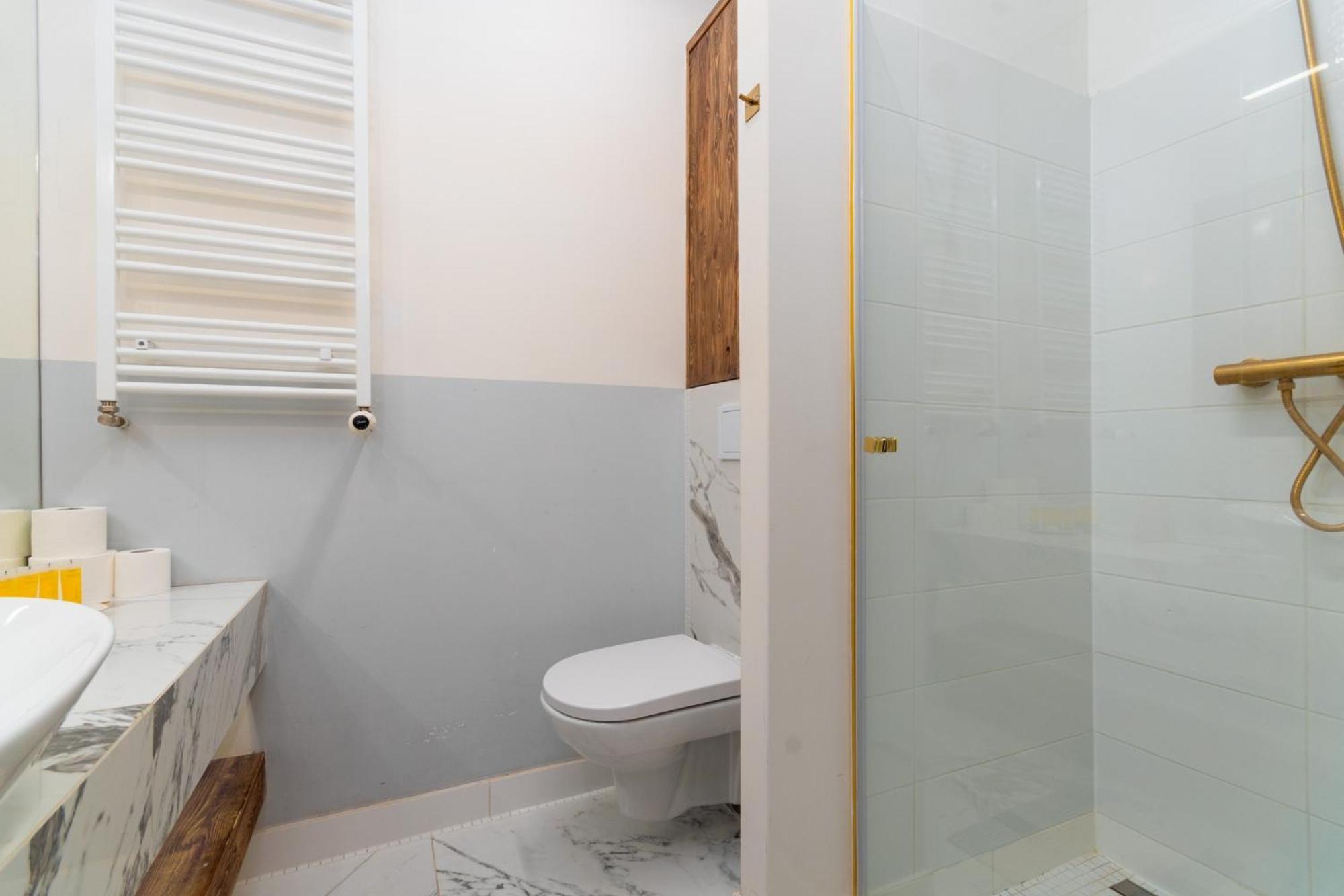 Paryski Zakatek Cosy Apartment Вроцлав Екстериор снимка
